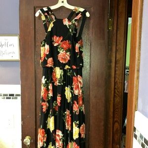 PREMIER AMOUR Black and Red Floral Maxi Dress Strappy Shoulder WOMENS 8